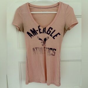 🦅 American Eagle Vneck sweater pink